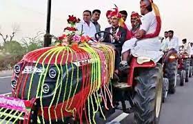 trending-a-unique-wedding-procession-in-rajasthan-groom-arrives-with-51-tractors